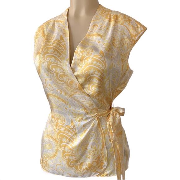 Lilly Pulitzer White Label Silk Emslie Wrap Top in Gold Lion Print 4 EUC - Picture 1 of 7